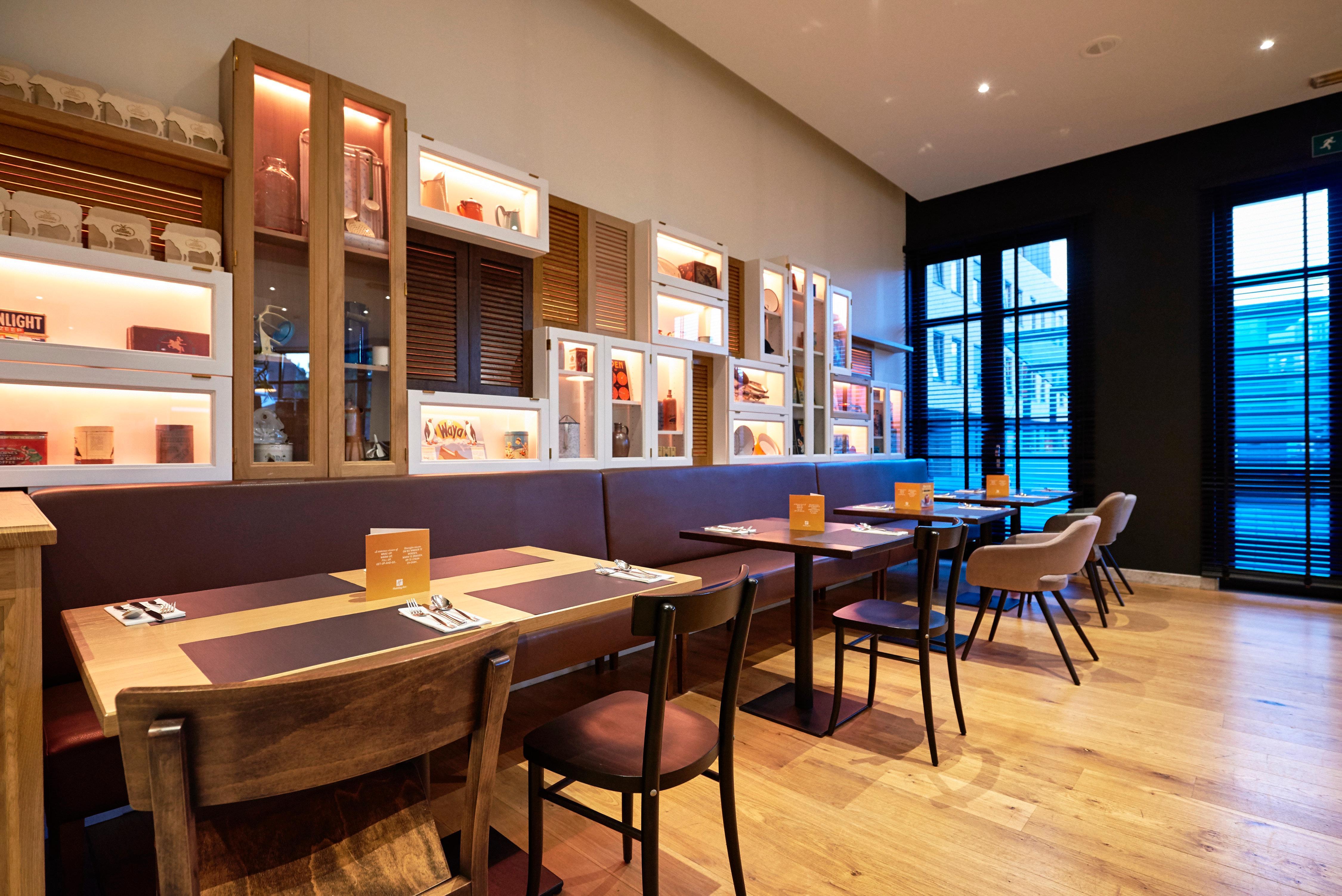 Holiday Inn Hasselt By Ihg Ngoại thất bức ảnh