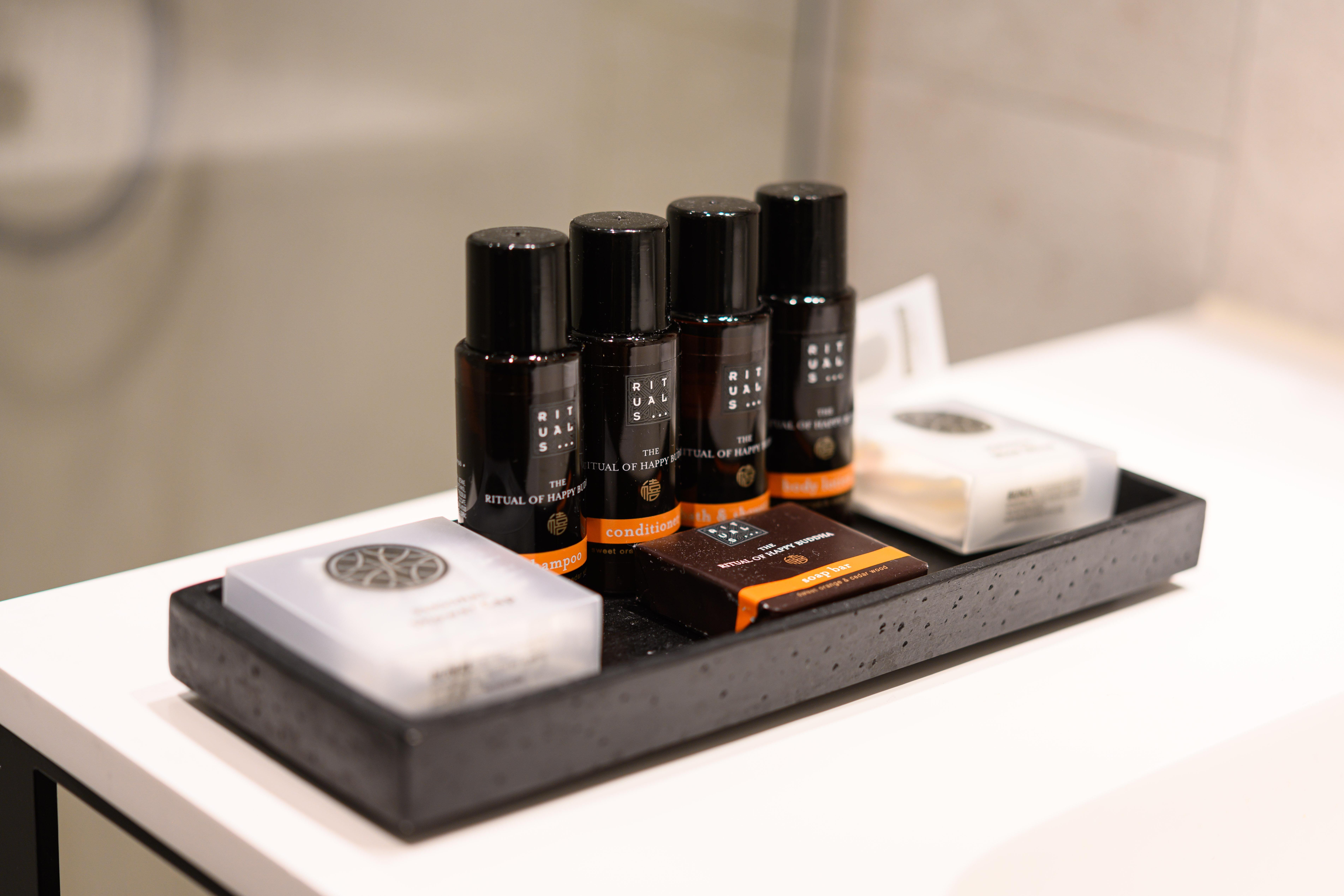 Holiday Inn Hasselt By Ihg Ngoại thất bức ảnh