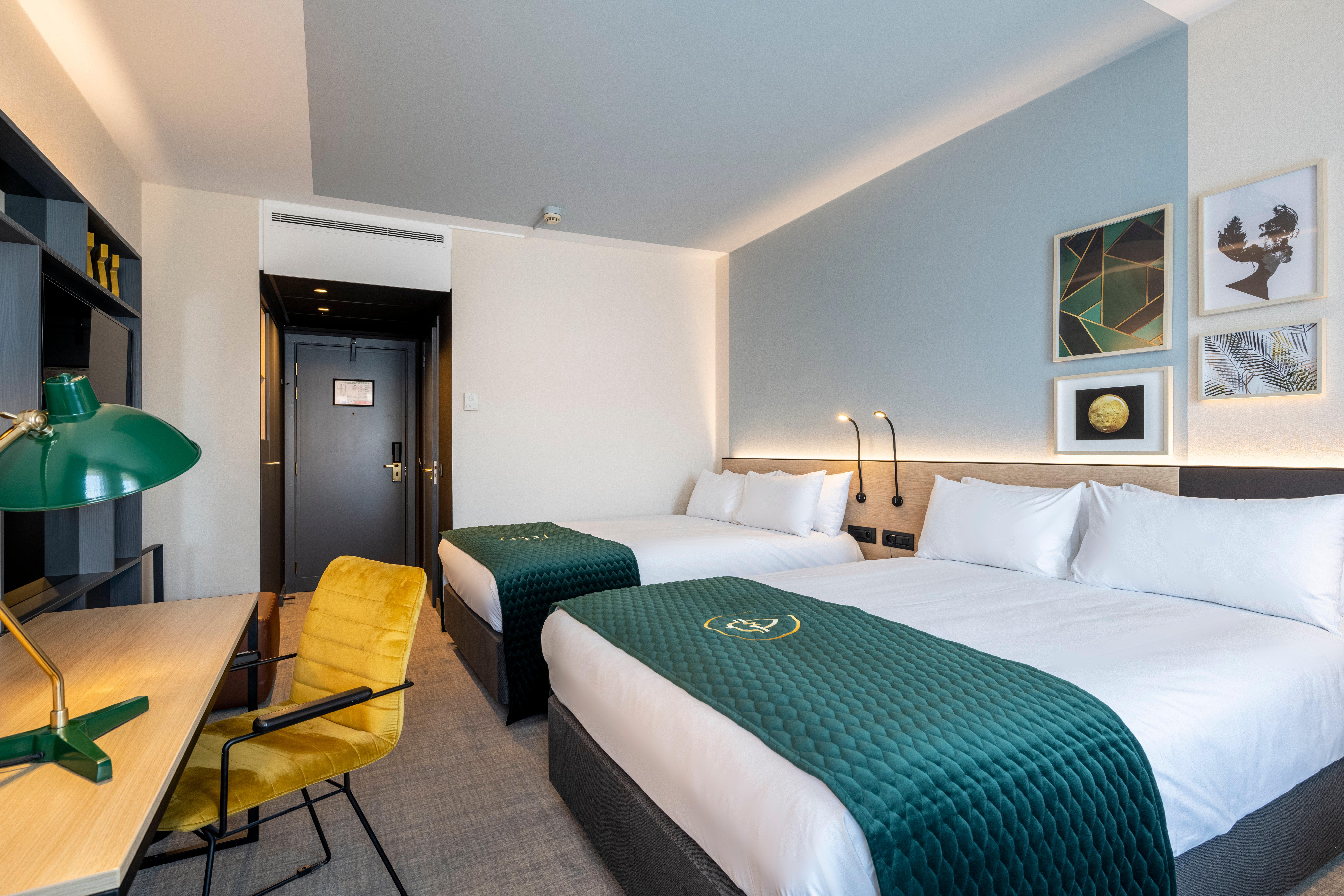 Holiday Inn Hasselt By Ihg Ngoại thất bức ảnh