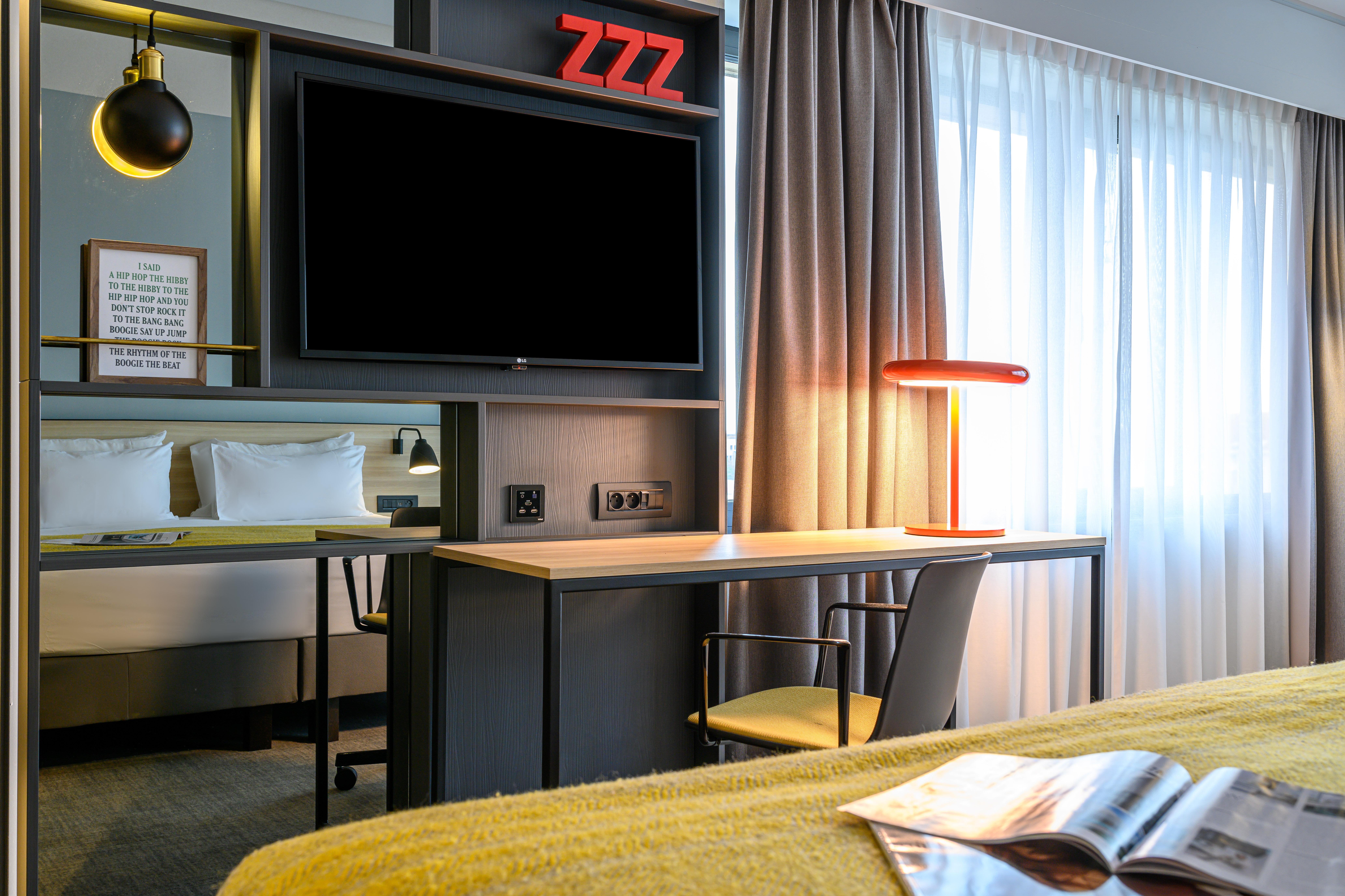 Holiday Inn Hasselt By Ihg Ngoại thất bức ảnh
